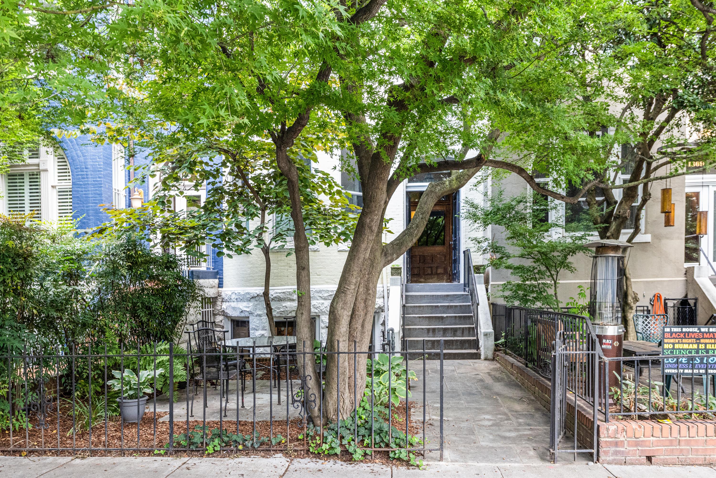 1811 19th Street NW