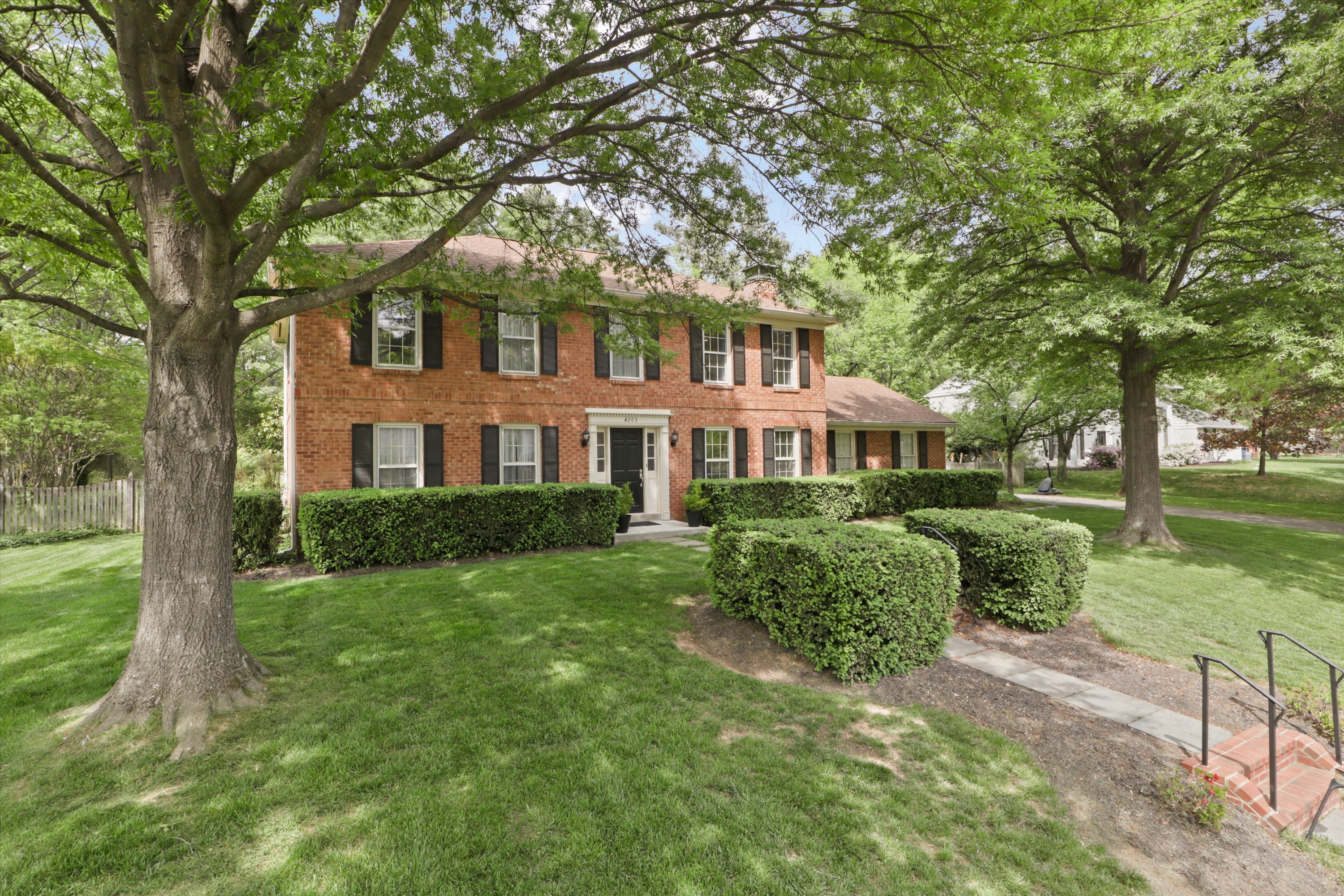 4203 Maple Tree Court