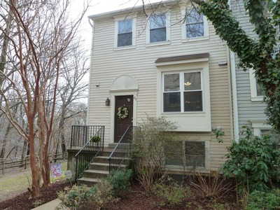 63 Kinsman View Circle