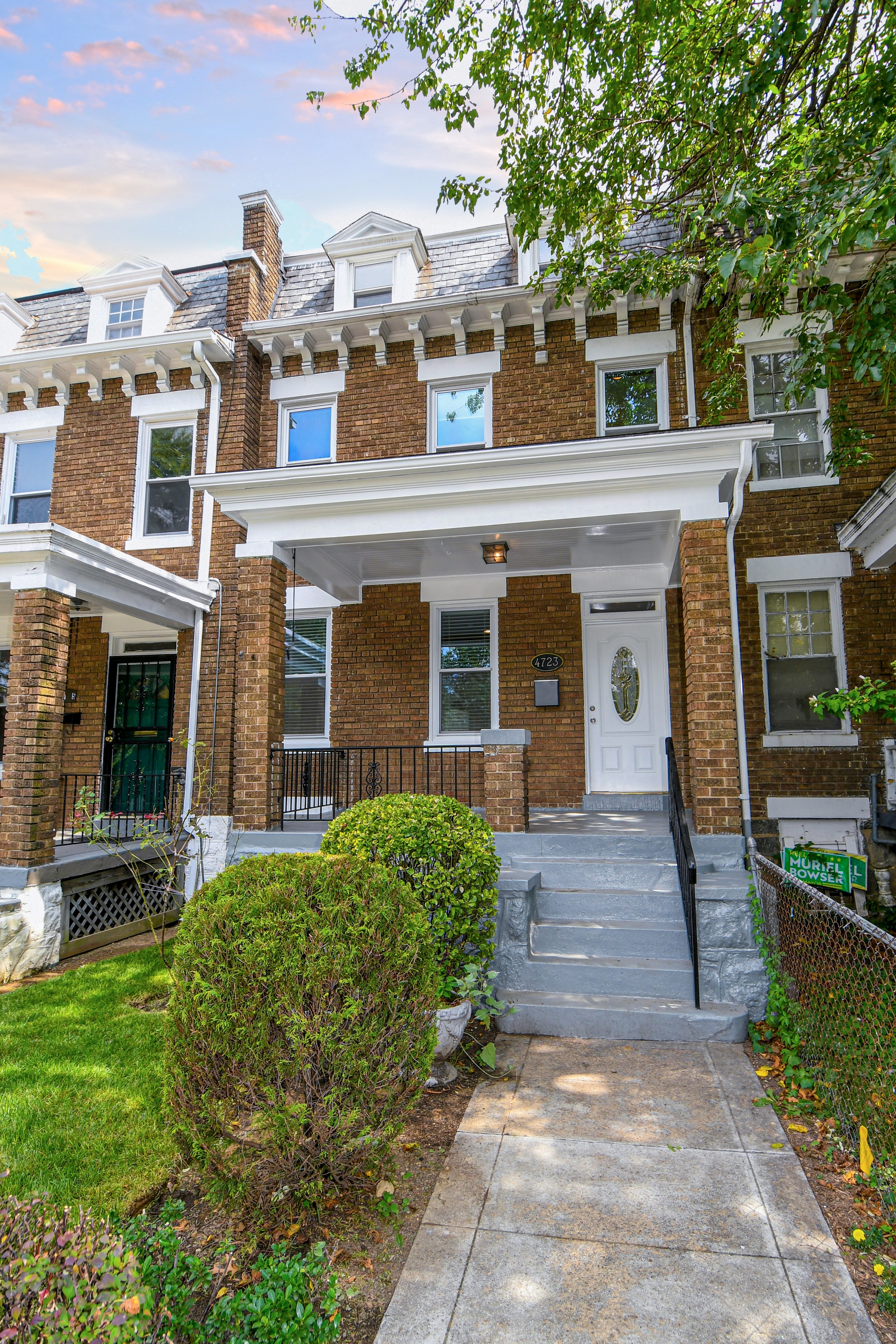 4723 Georgia Ave NW