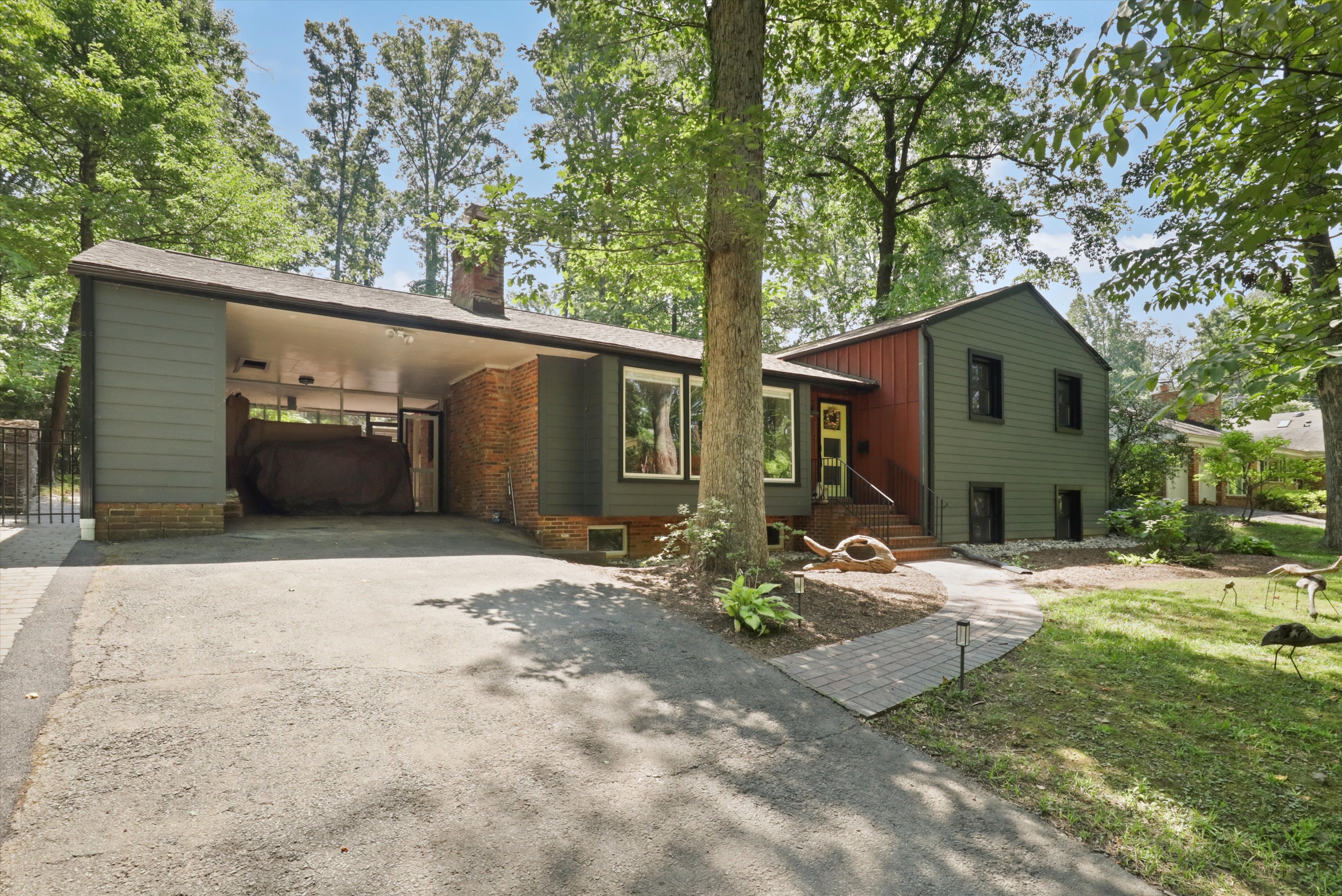 3411 Stoneybrae Drive