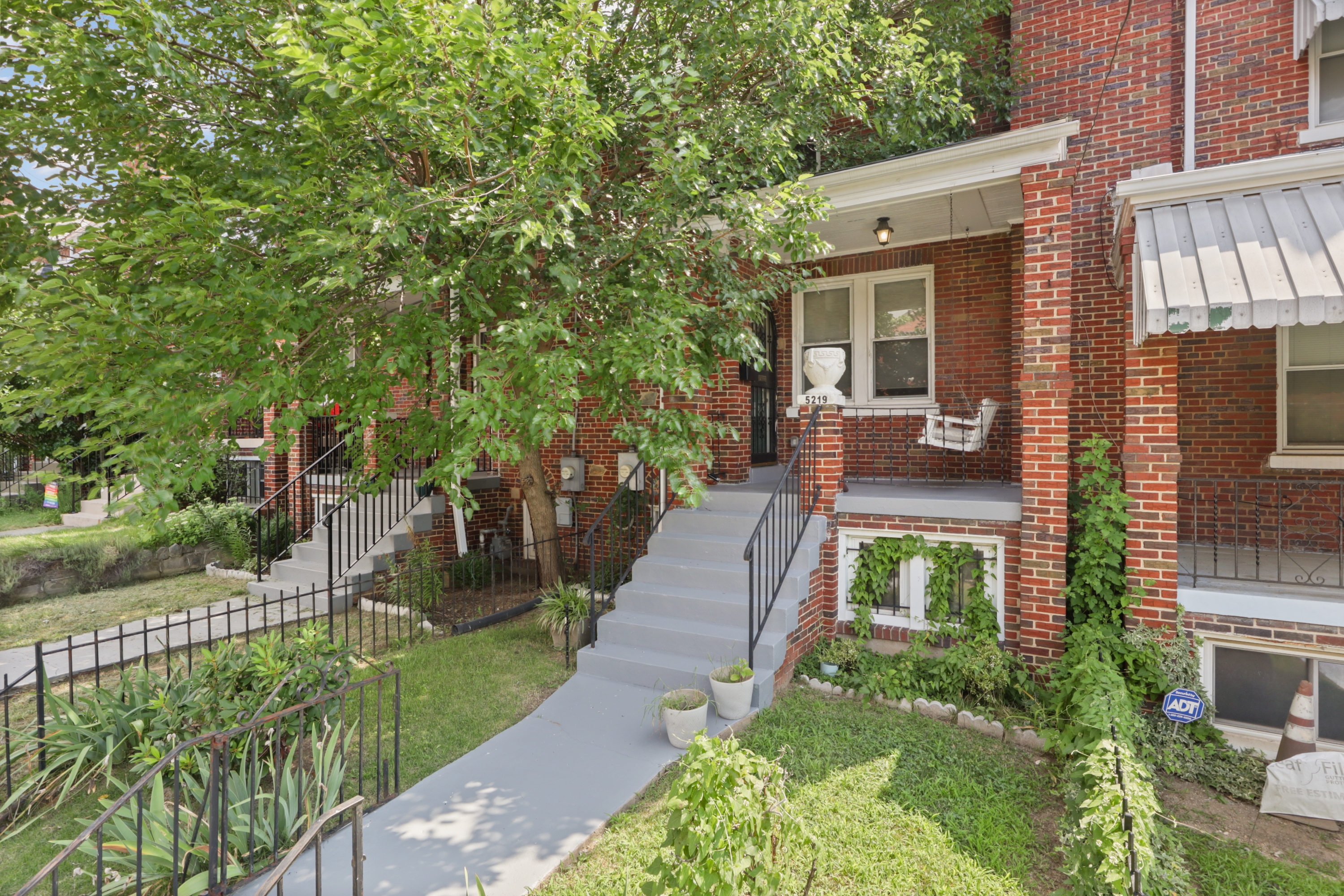 5219 2nd Street Northwest