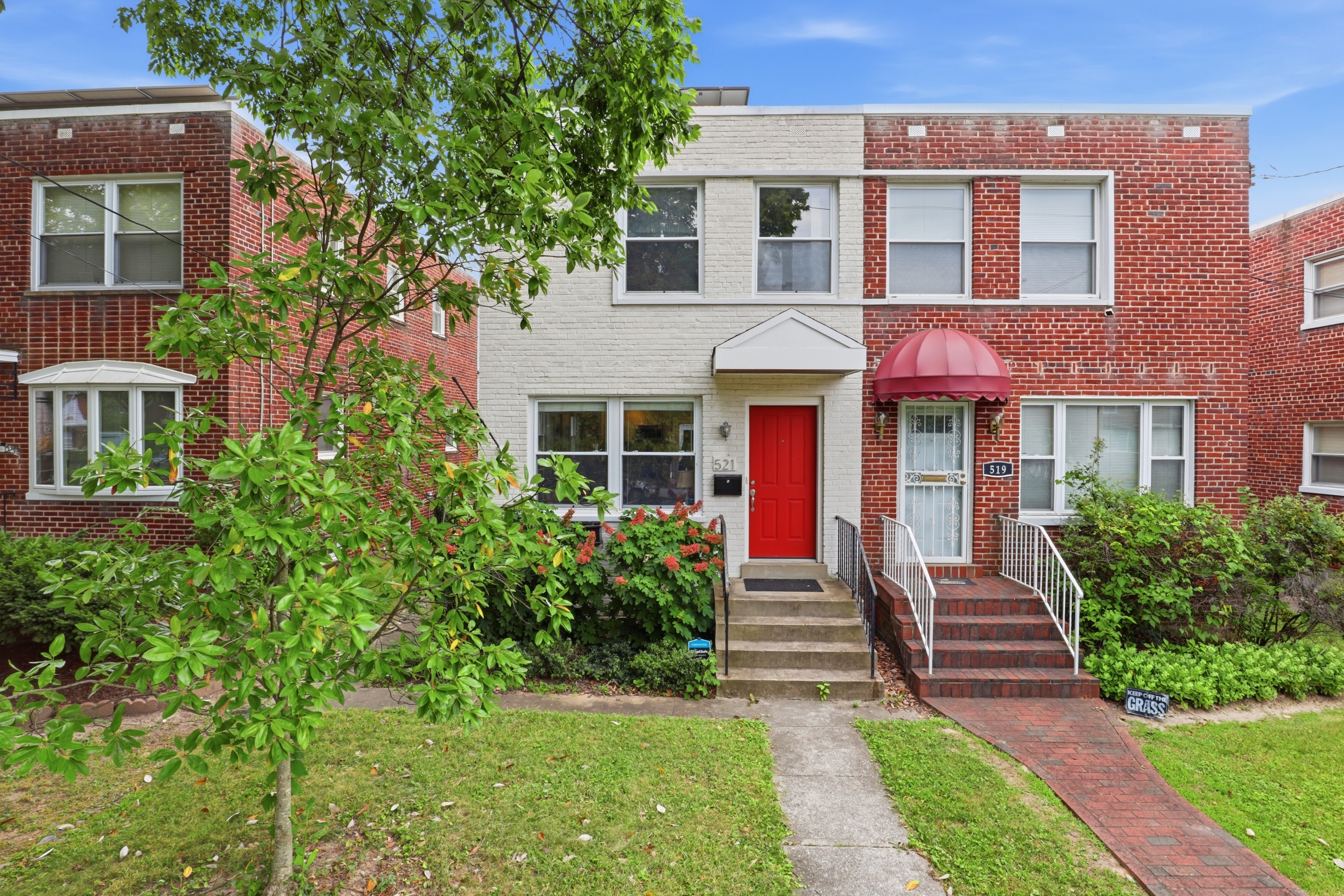 521 Madison Street NE - 1