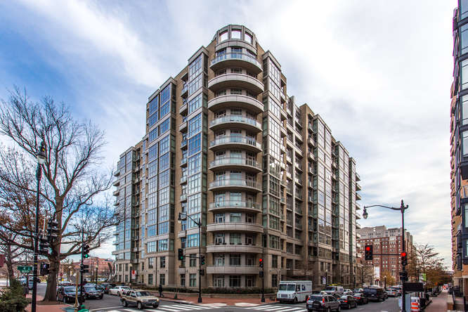 811 4th Street NW #211