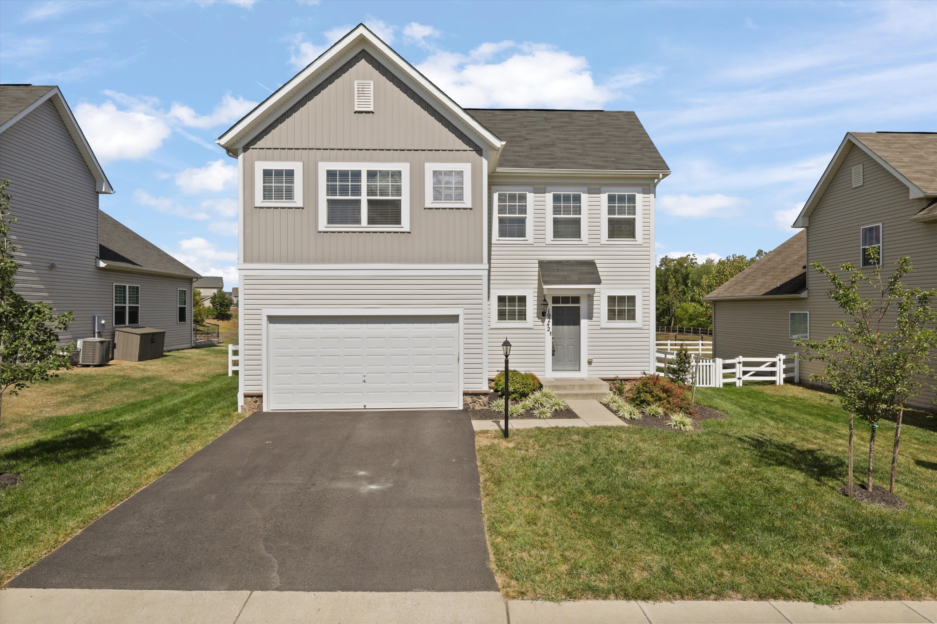 10242 Spring Iris Dr