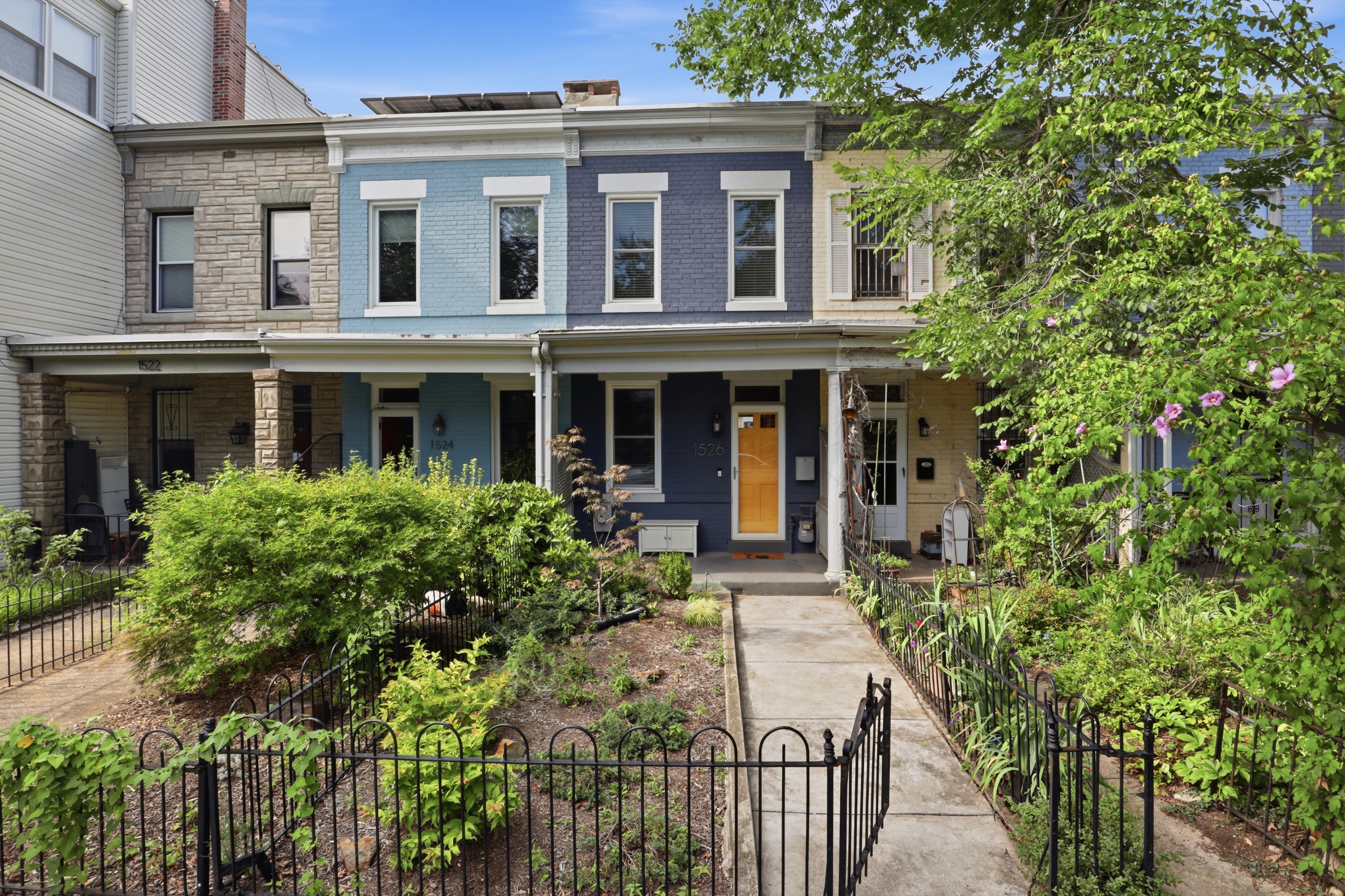 1526 D Street Southeast - 1
