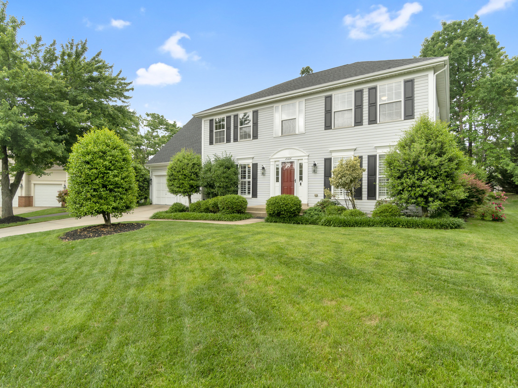 21324 Comus Ct